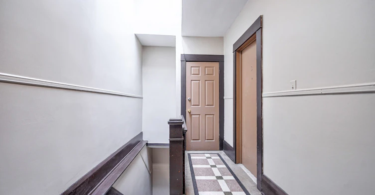 3-1074 St Clair Avenue W, Toronto, ON, M6E 3H3 - 11