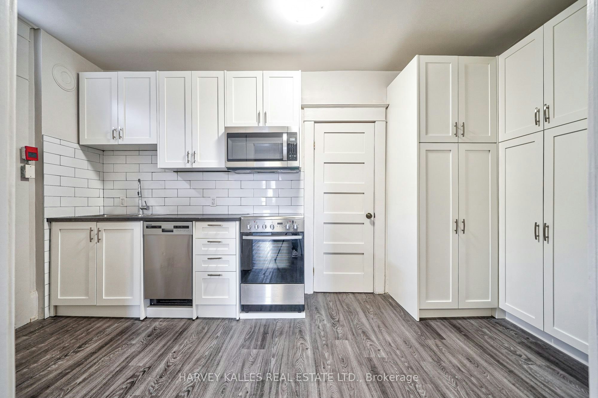 3-1074 St Clair Avenue W, Toronto, ON, M6E 3H3 - 15