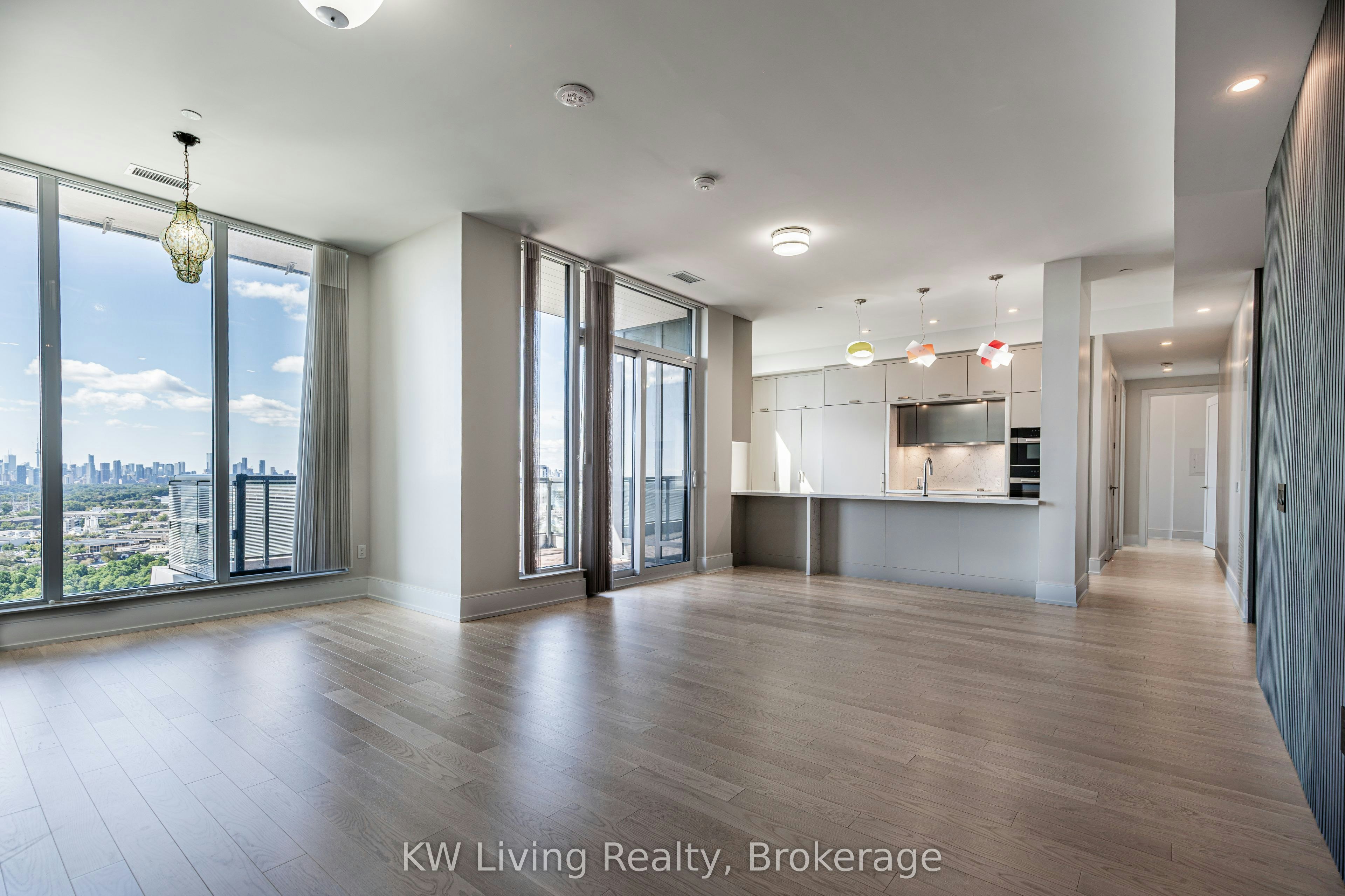 PH33-20 Inn ON The Park Drive, Toronto, ON, M3C 0P8