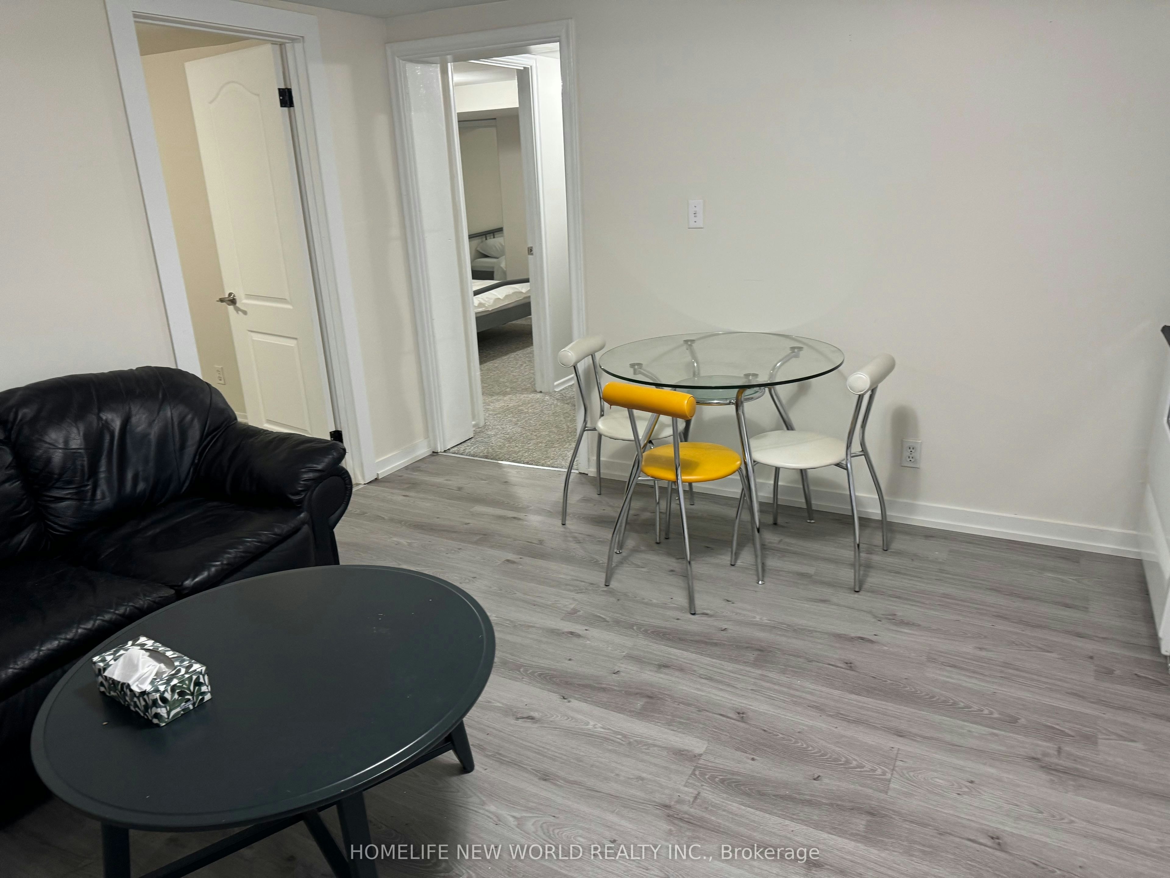374 Horsham Avenue, Toronto, ON, M2R 1G9 - 6