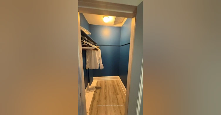 Upper-370 Spadina Road, Toronto, ON, M5P 2V8 - 7