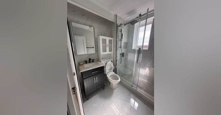 Upper-370 Spadina Road, Toronto, ON, M5P 2V8 - 10