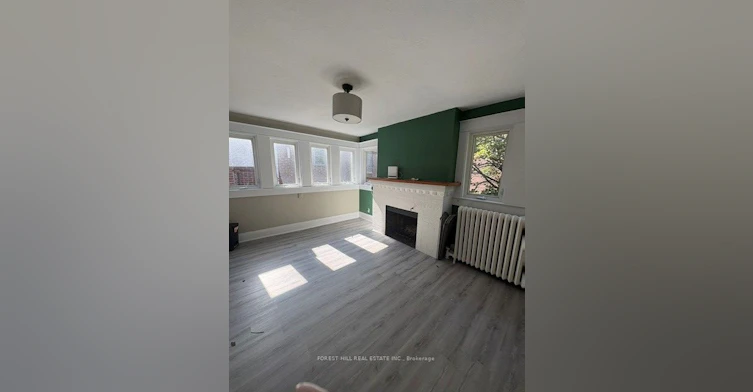 Upper-370 Spadina Road, Toronto, ON, M5P 2V8 - 2