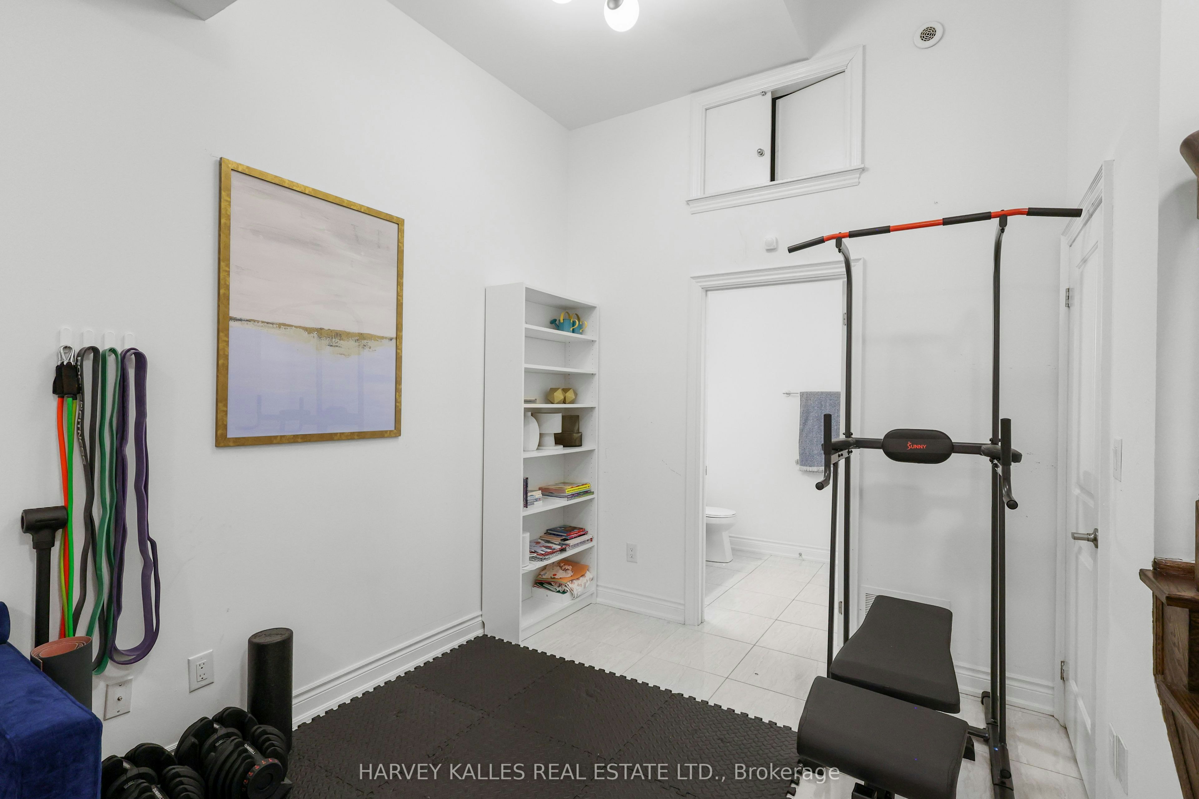 7-70 Hargrave Lane, Toronto, ON, M4N 0A4 - 45