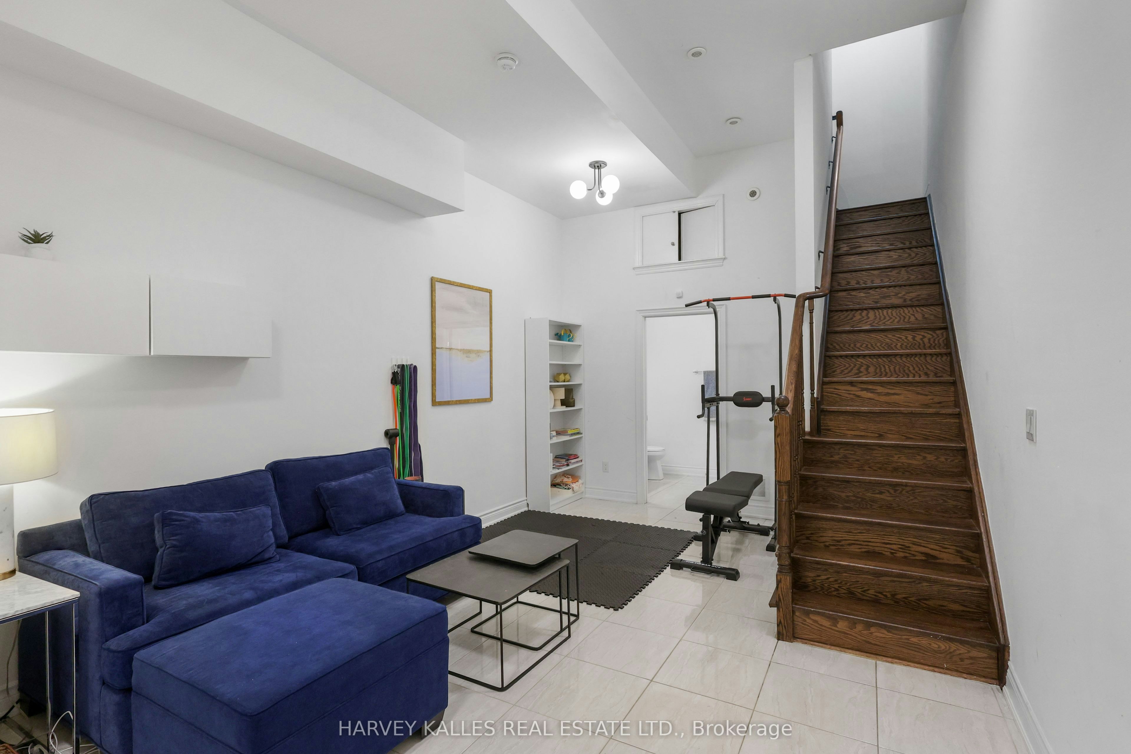 7-70 Hargrave Lane, Toronto, ON, M4N 0A4 - 41