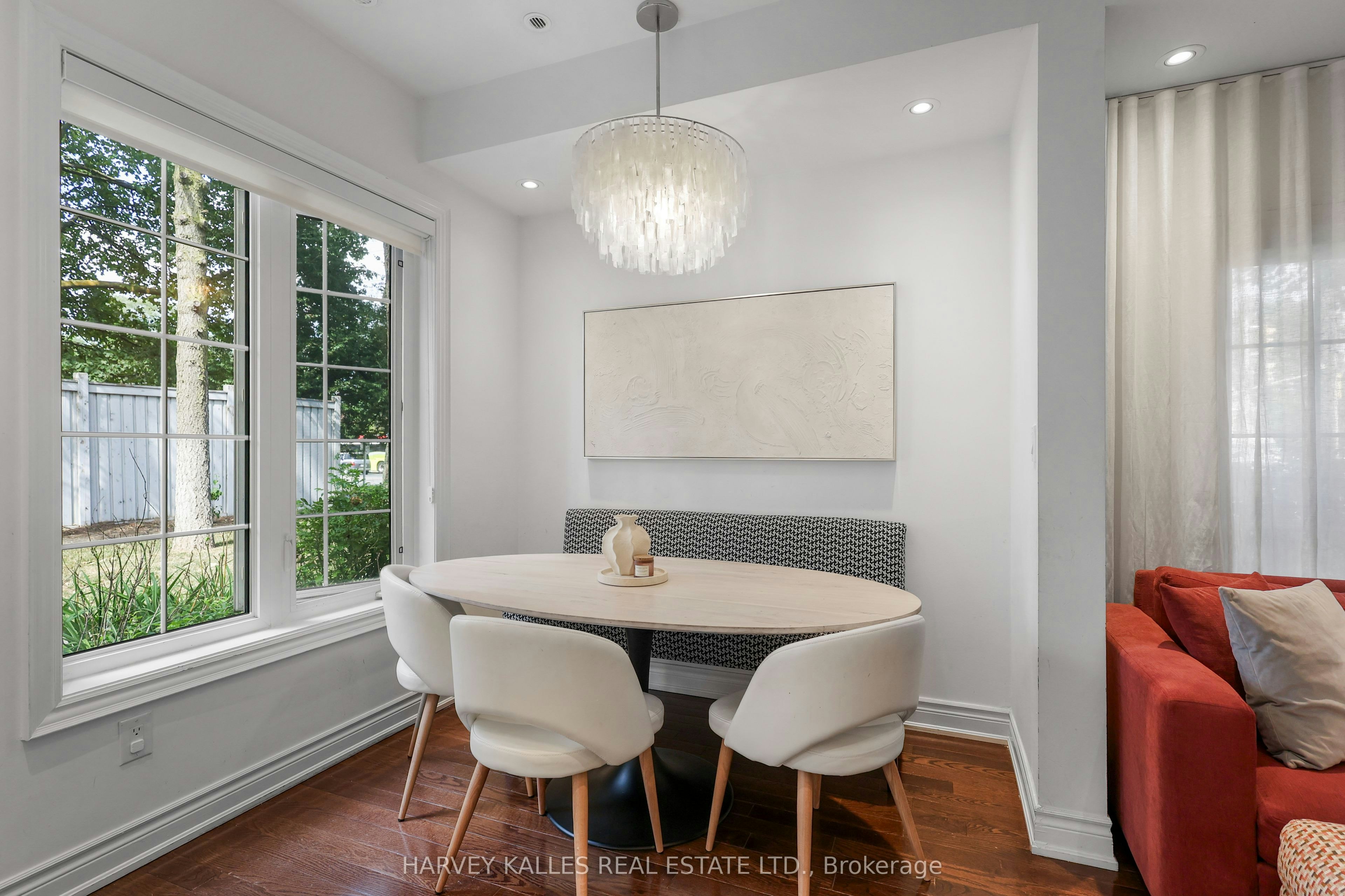7-70 Hargrave Lane, Toronto, ON, M4N 0A4 - 7