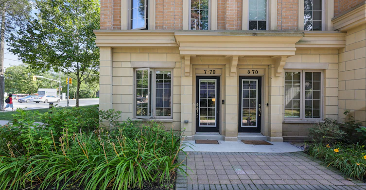 7-70 Hargrave Lane, Toronto, ON, M4N 0A4