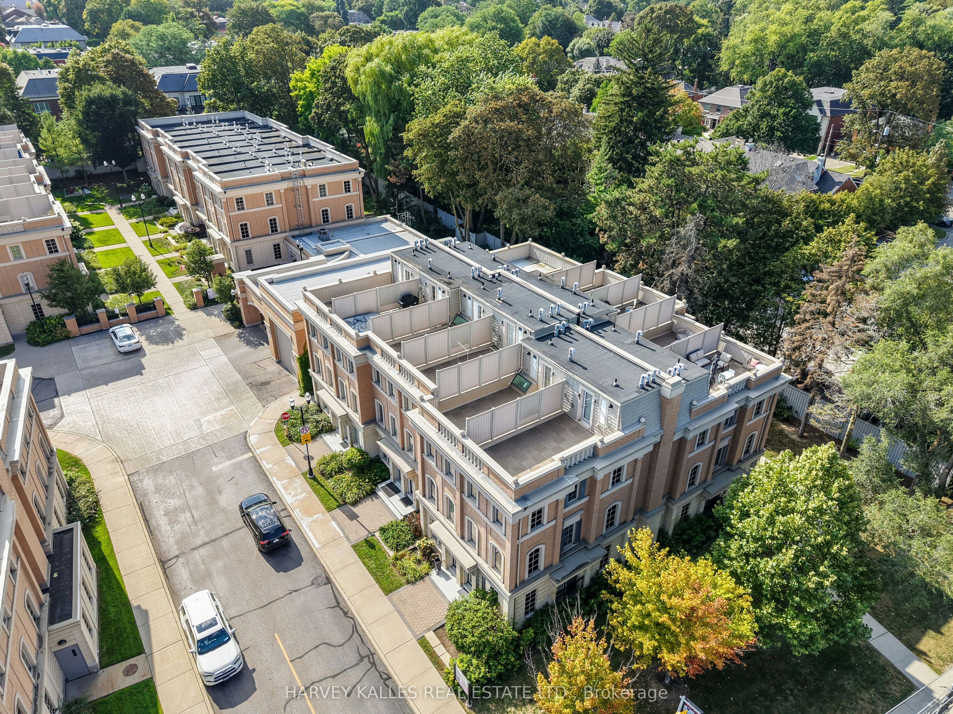 7-70 Hargrave Lane, Toronto, ON, M4N 0A4 - 49