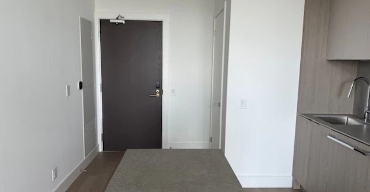 1017-6 Greenbriar Road, Toronto, ON, M2K 0H6 - 2