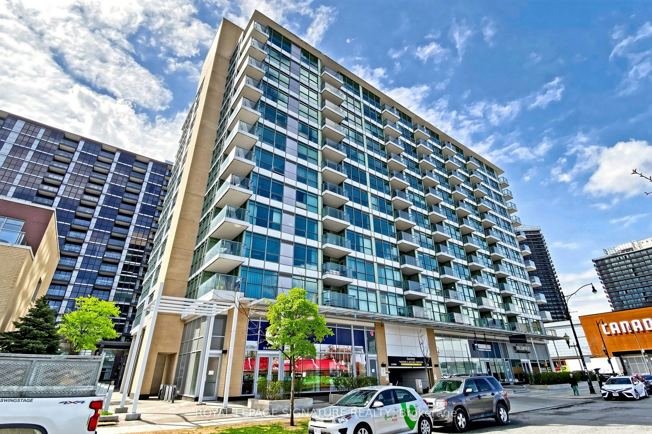 1211-15 Singer Court, Toronto, ON, M2K 0B1