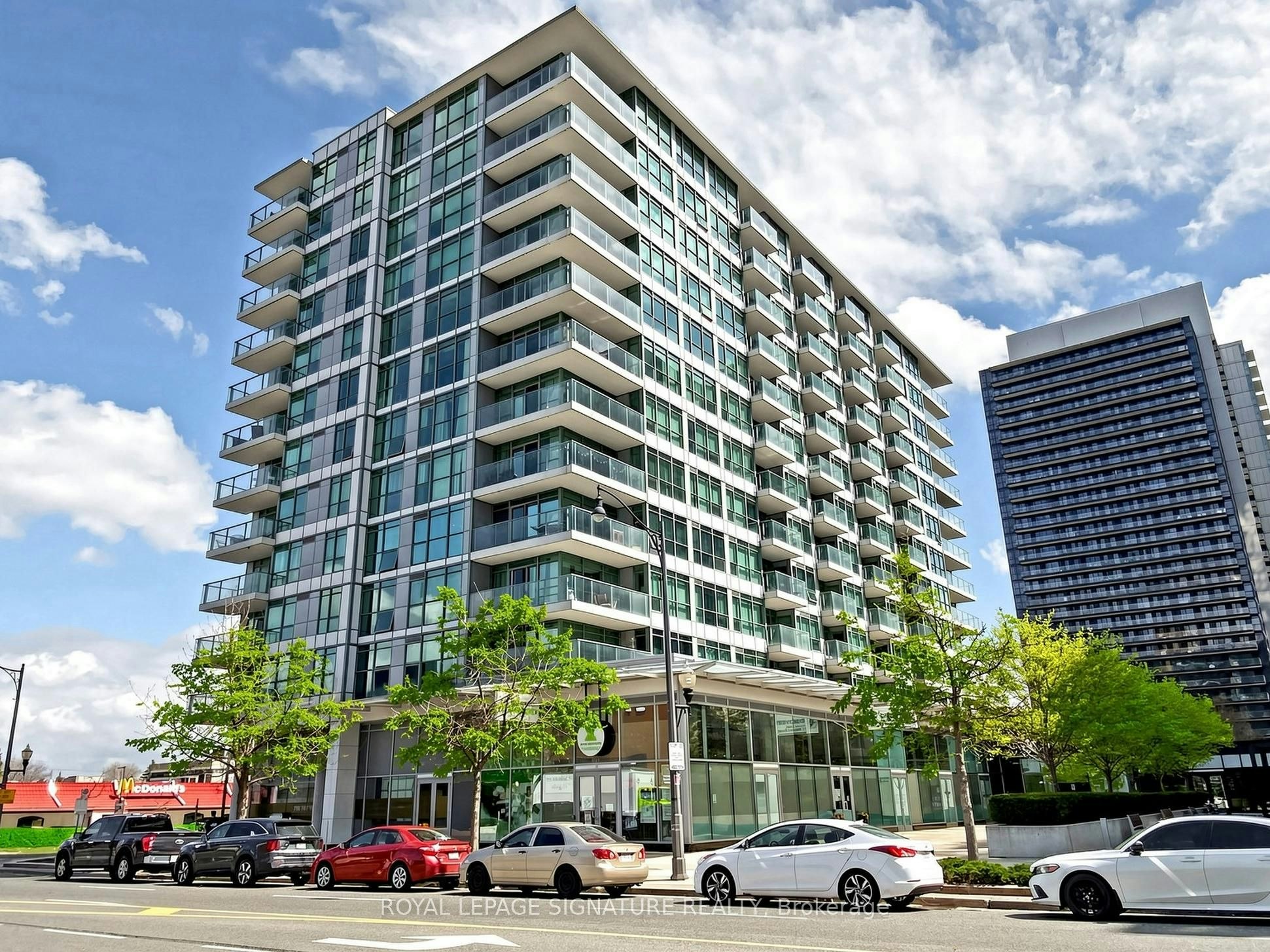 1211-15 Singer Court, Toronto, ON, M2K 0B1