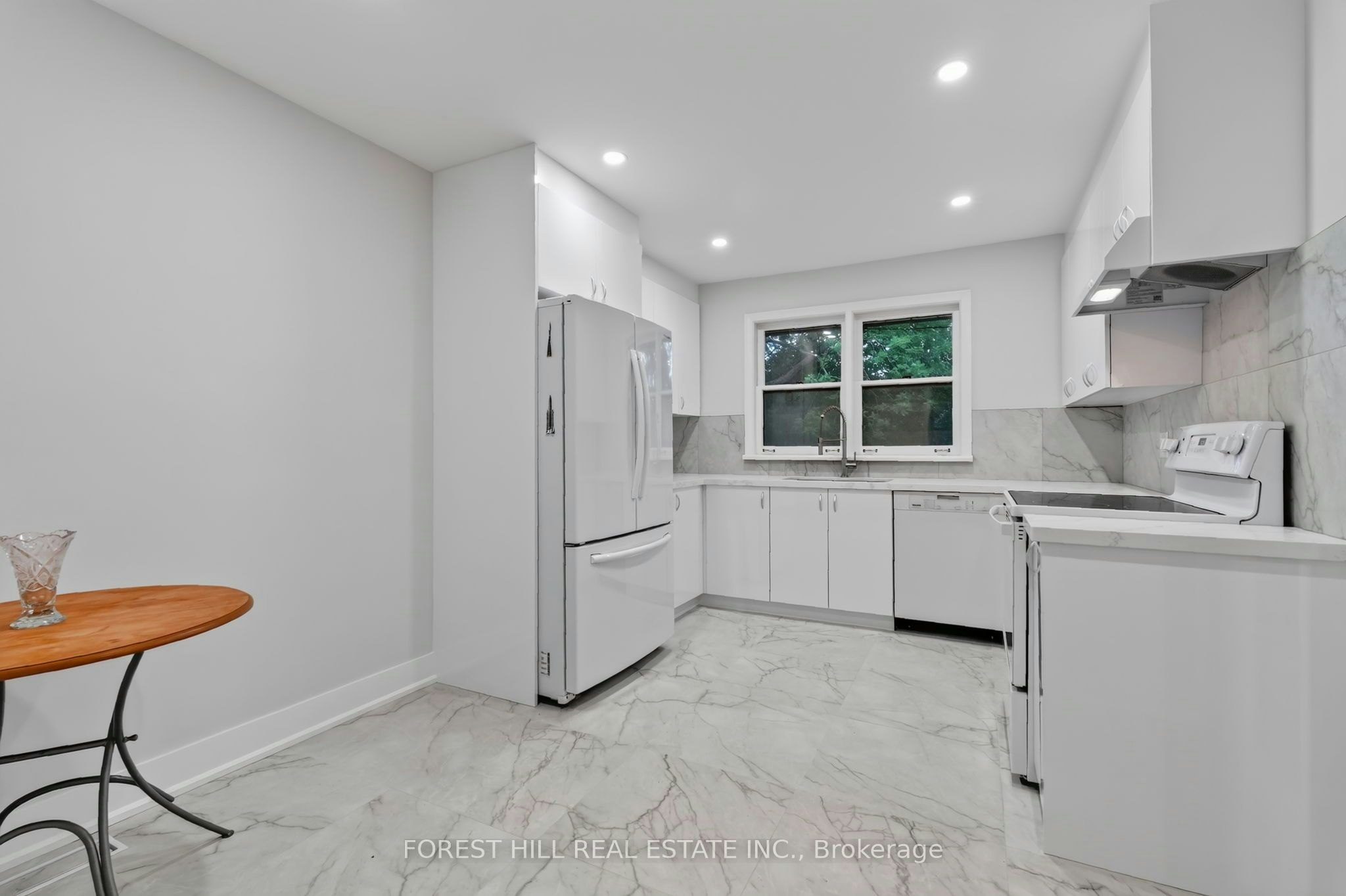 169 Overbrook Place, Toronto, ON, M3H 4R2 - 7
