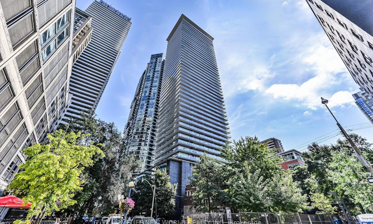 1704-33 Charles Street E