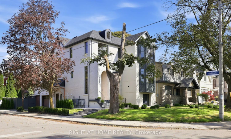 144 Old Orchard Grove