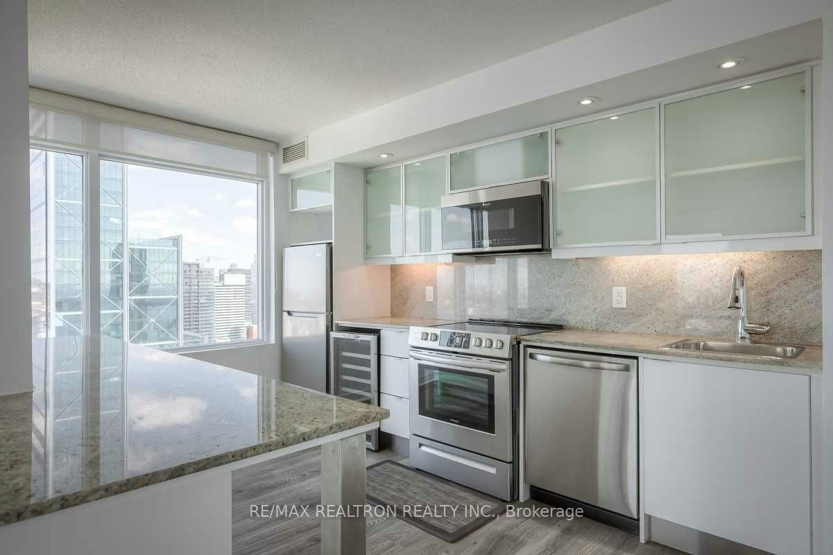 4310-25 Telegram Mews, Toronto, ON, M5V 3Z1 - 9