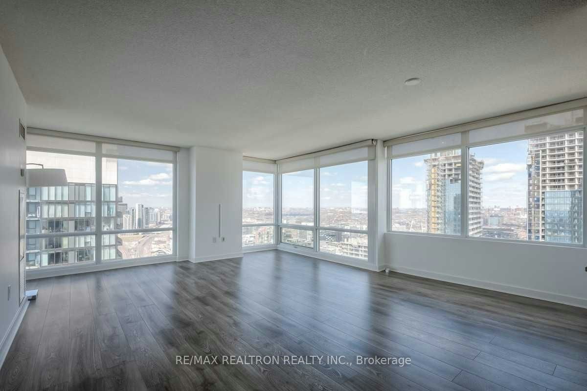 4310-25 Telegram Mews, Toronto, ON, M5V 3Z1 - 5
