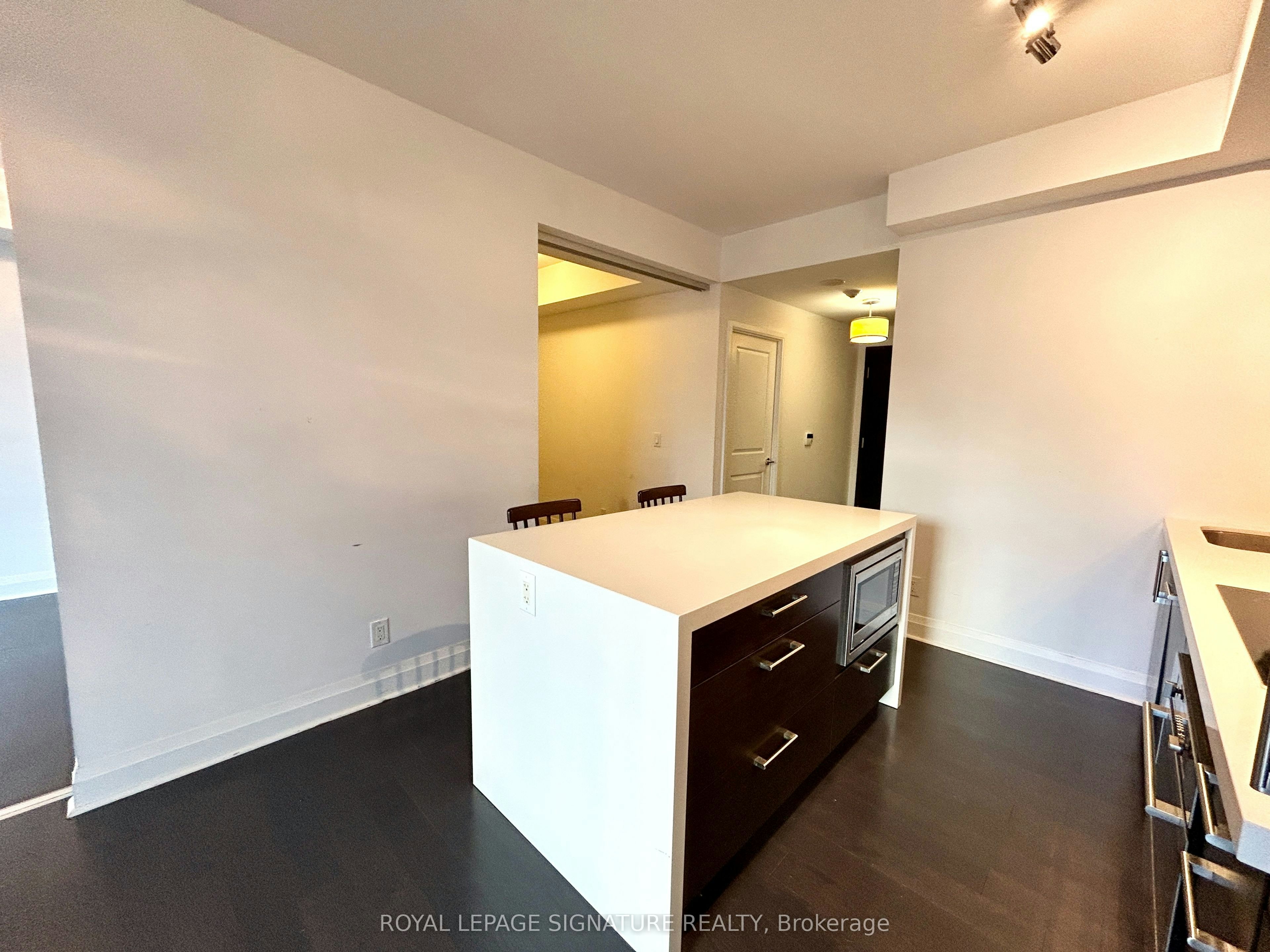 508-65 St Mary Street, Toronto, ON, M5S 0A5 - 4