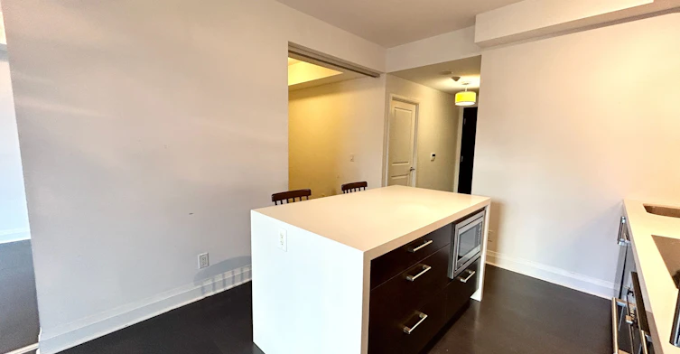 508-65 St Mary Street, Toronto, ON, M5S 0A5 - 4