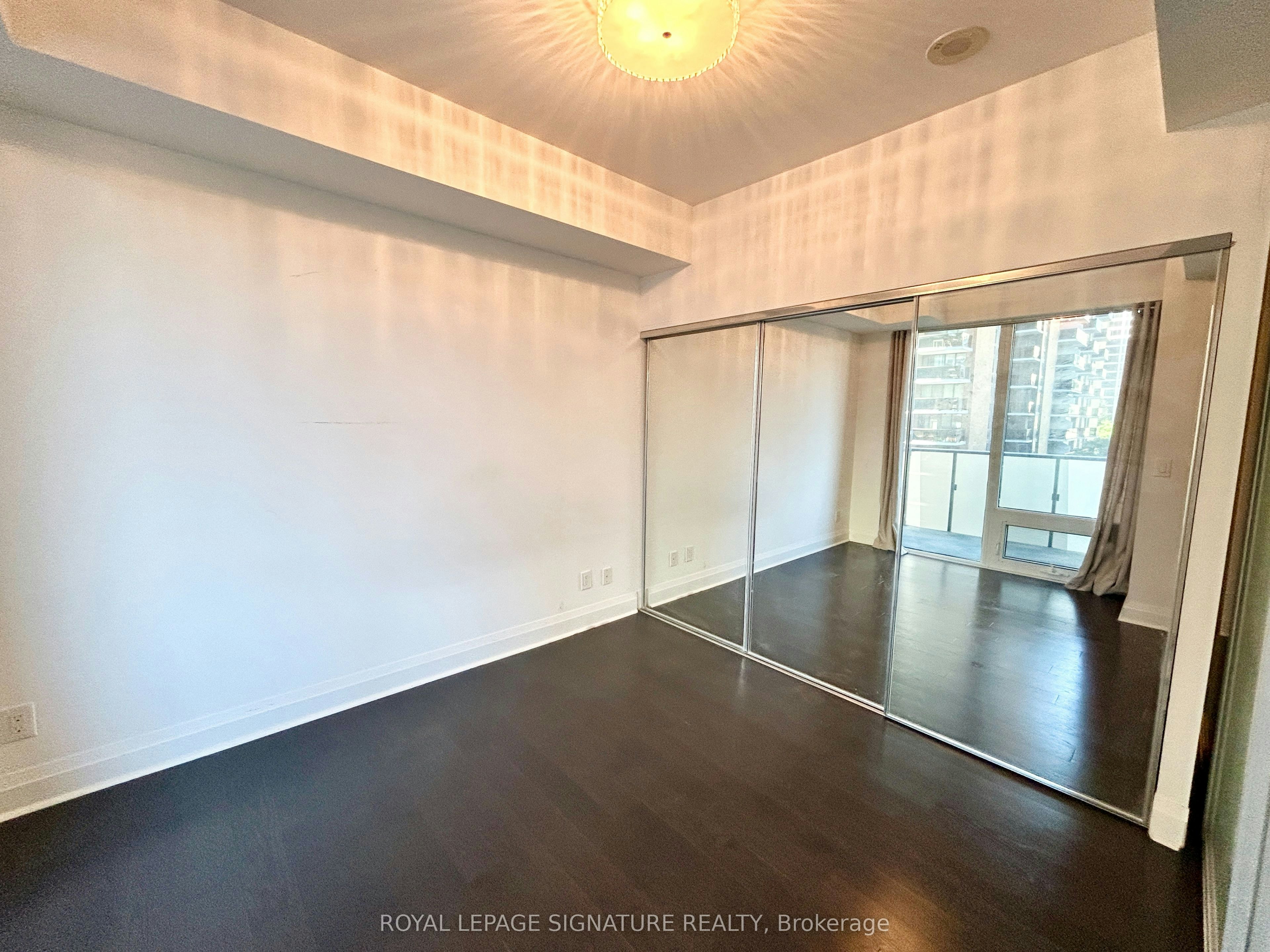 508-65 St Mary Street, Toronto, ON, M5S 0A5 - 9