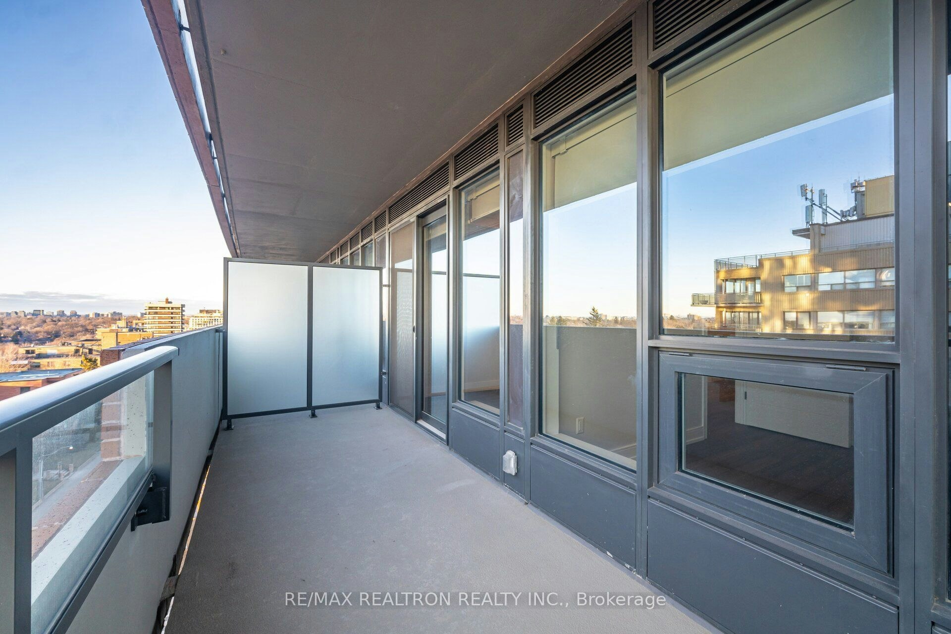 905-2525 Bathurst Street, Toronto, ON, M6B 2Y9 - 11
