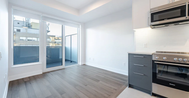 905-2525 Bathurst Street, Toronto, ON, M6B 2Y9 - 3