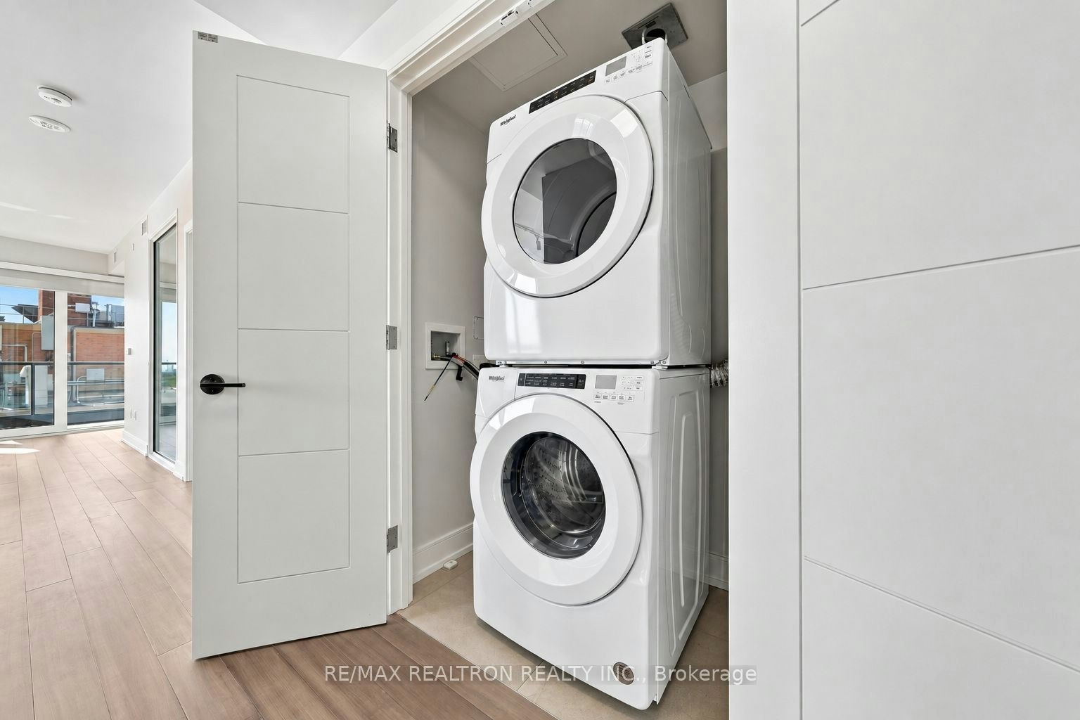 1202-2525 Bathurst Street, Toronto, ON, M6B 2Y9 - 17