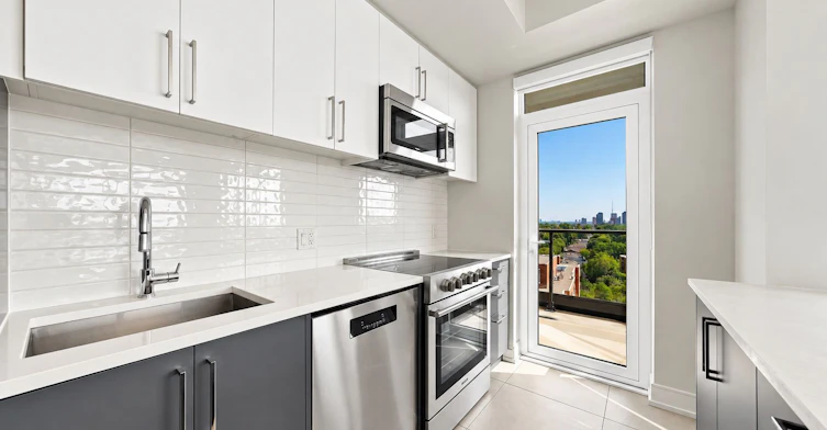 1202-2525 Bathurst Street, Toronto, ON, M6B 2Y9 - 5