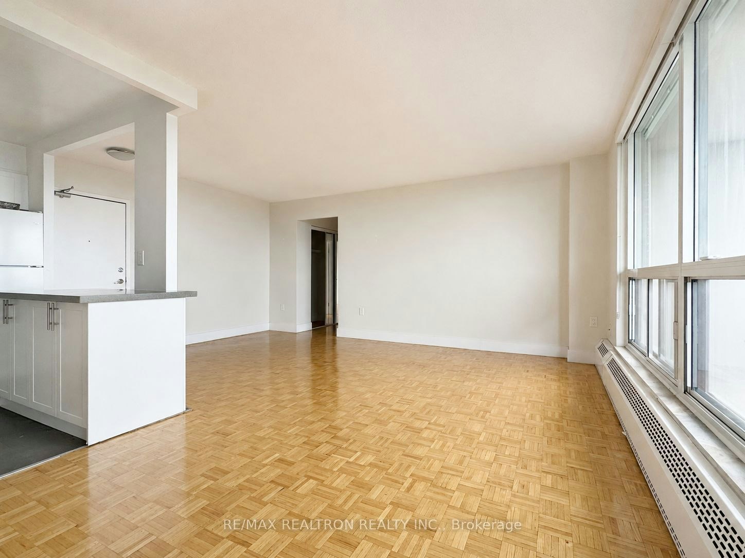 1611-666 Spadina Avenue, Toronto, ON, M5S 2H8 - 4