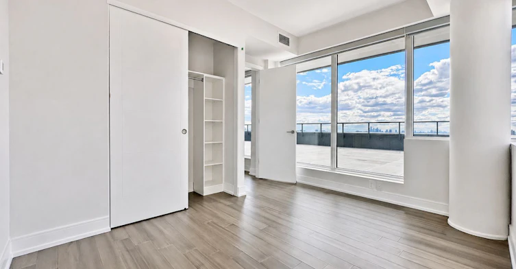 1001-664 Spadina Avenue, Toronto, ON, M5S 2H7 - 9