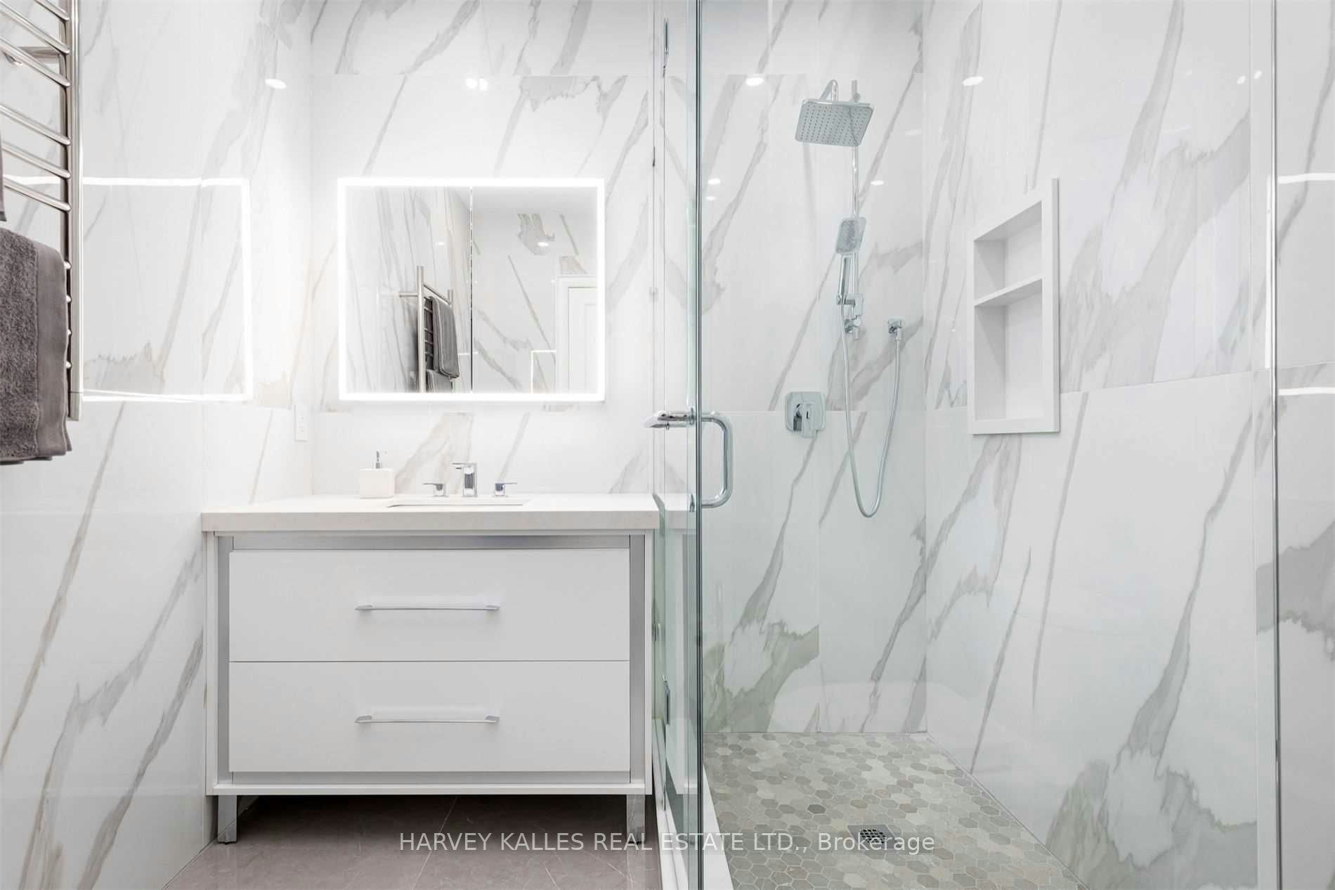 Lower-51 Alvin Avenue, Toronto, ON, M4T 2A8 - 15