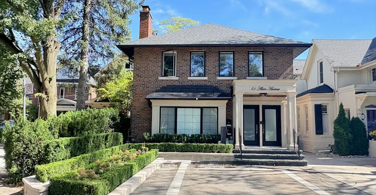 Lower-51 Alvin Avenue, Toronto, ON, M4T 2A8