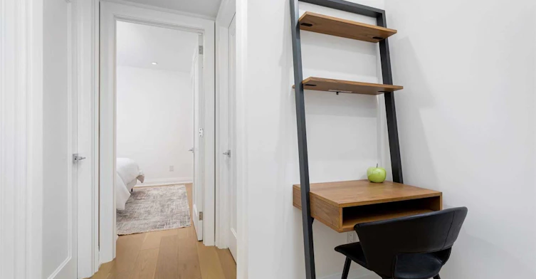 Lower-51 Alvin Avenue, Toronto, ON, M4T 2A8 - 18
