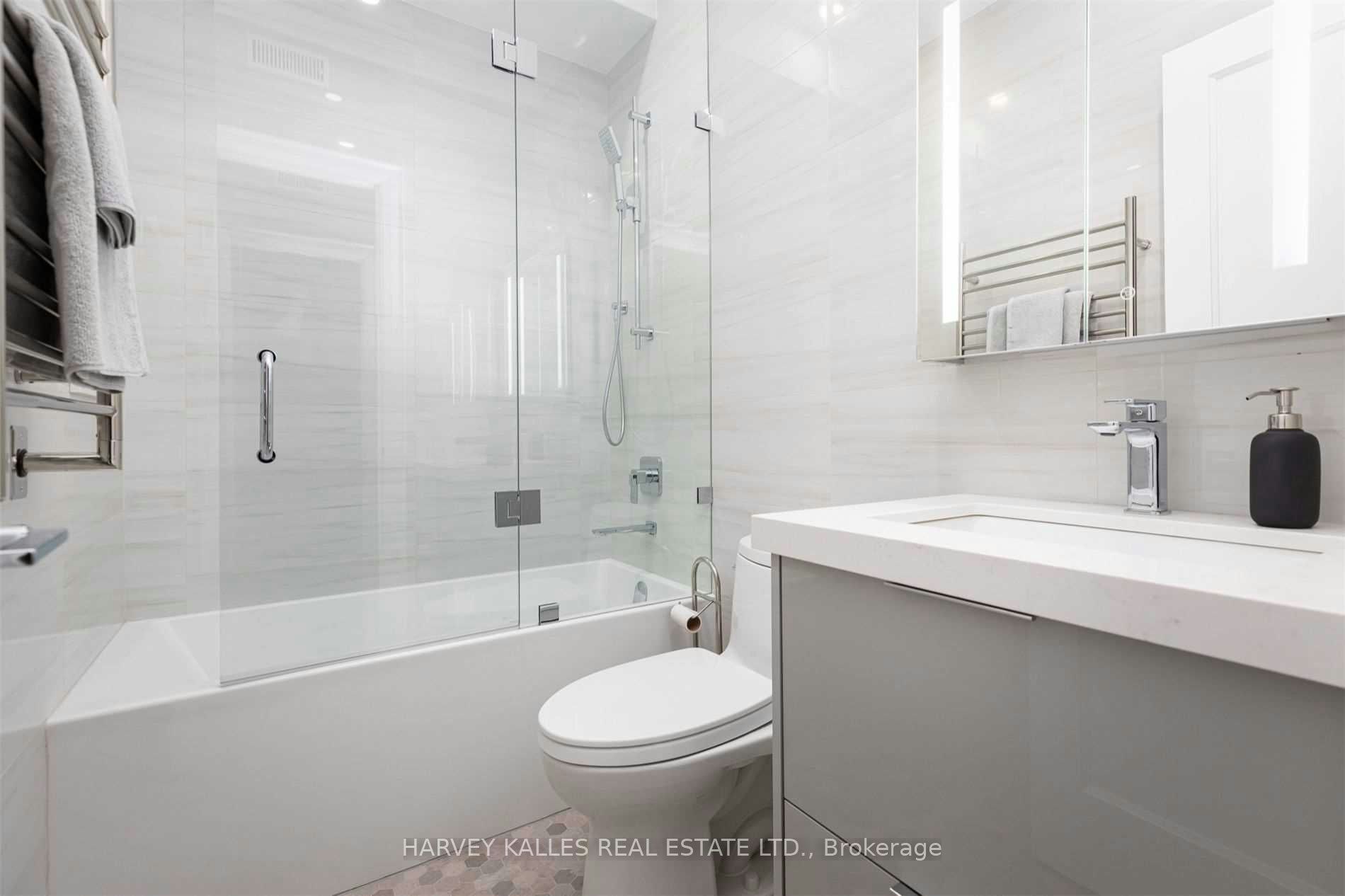 Lower-51 Alvin Avenue, Toronto, ON, M4T 2A8 - 17