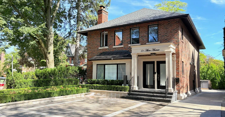 Lower-51 Alvin Avenue, Toronto, ON, M4T 2A8 - 2