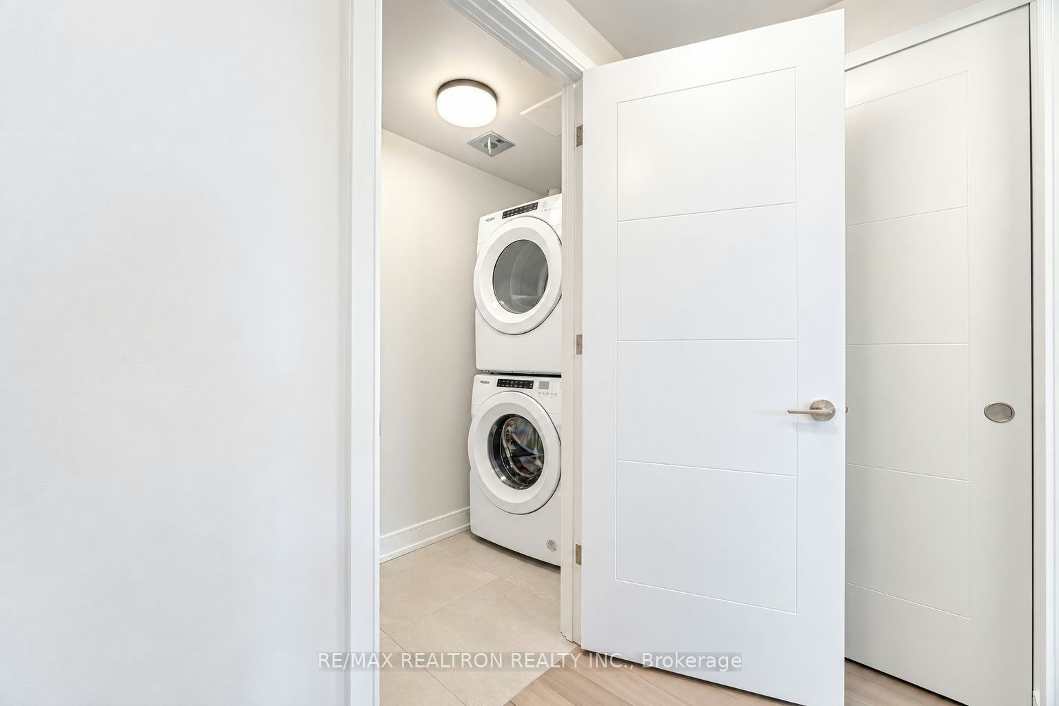 904-664 Spadina Avenue, Toronto, ON, M5S 2H7 - 12