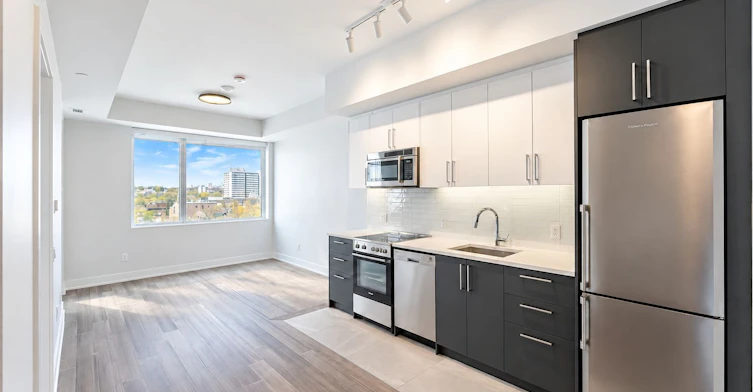 904-664 Spadina Avenue, Toronto, ON, M5S 2H7 - 2