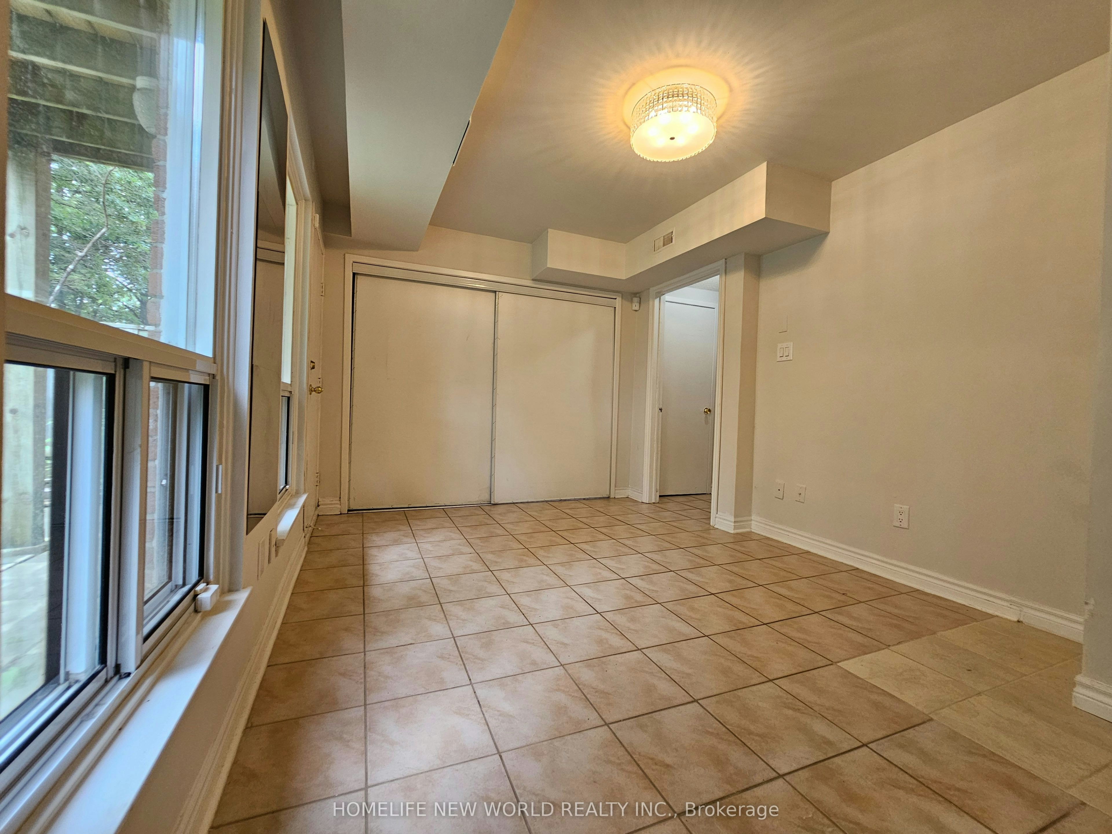 36 Thimble Berry Way, Toronto, ON, M2H 3K7 - 4