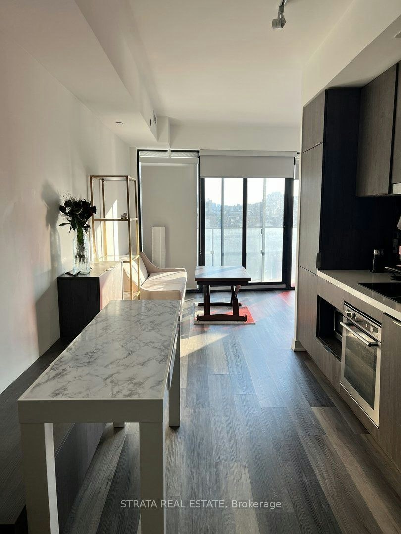 605A-215 Queen Street W, Toronto, ON, M5V 0P5 - 8