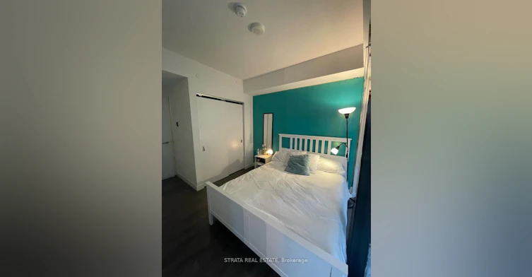 605A-215 Queen Street W, Toronto, ON, M5V 0P5 - 2