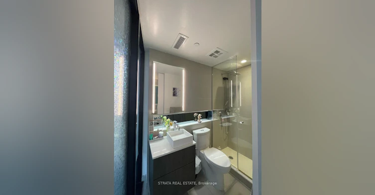 605A-215 Queen Street W, Toronto, ON, M5V 0P5 - 3