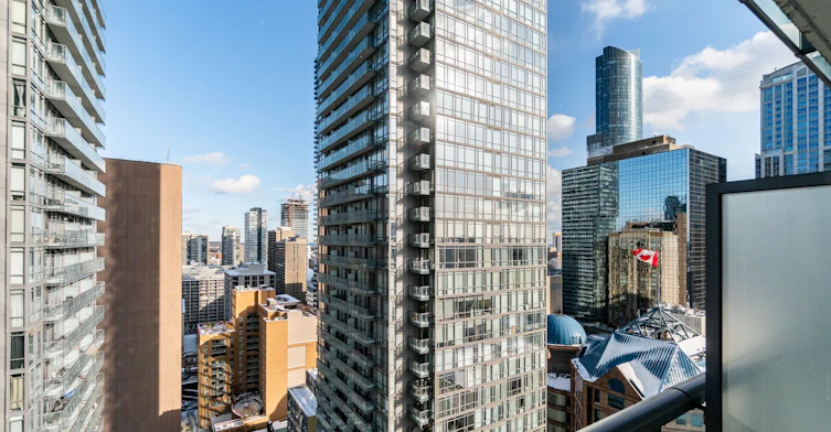 2307-832 Bay Street, Toronto, ON, M5S 1Z6 - 11