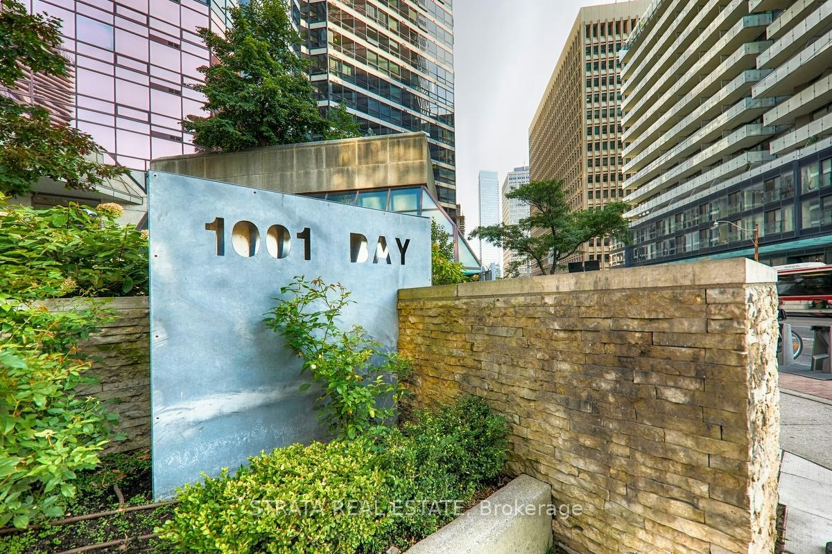 1618-1001 Bay Street, Toronto, ON, M5S 3A6