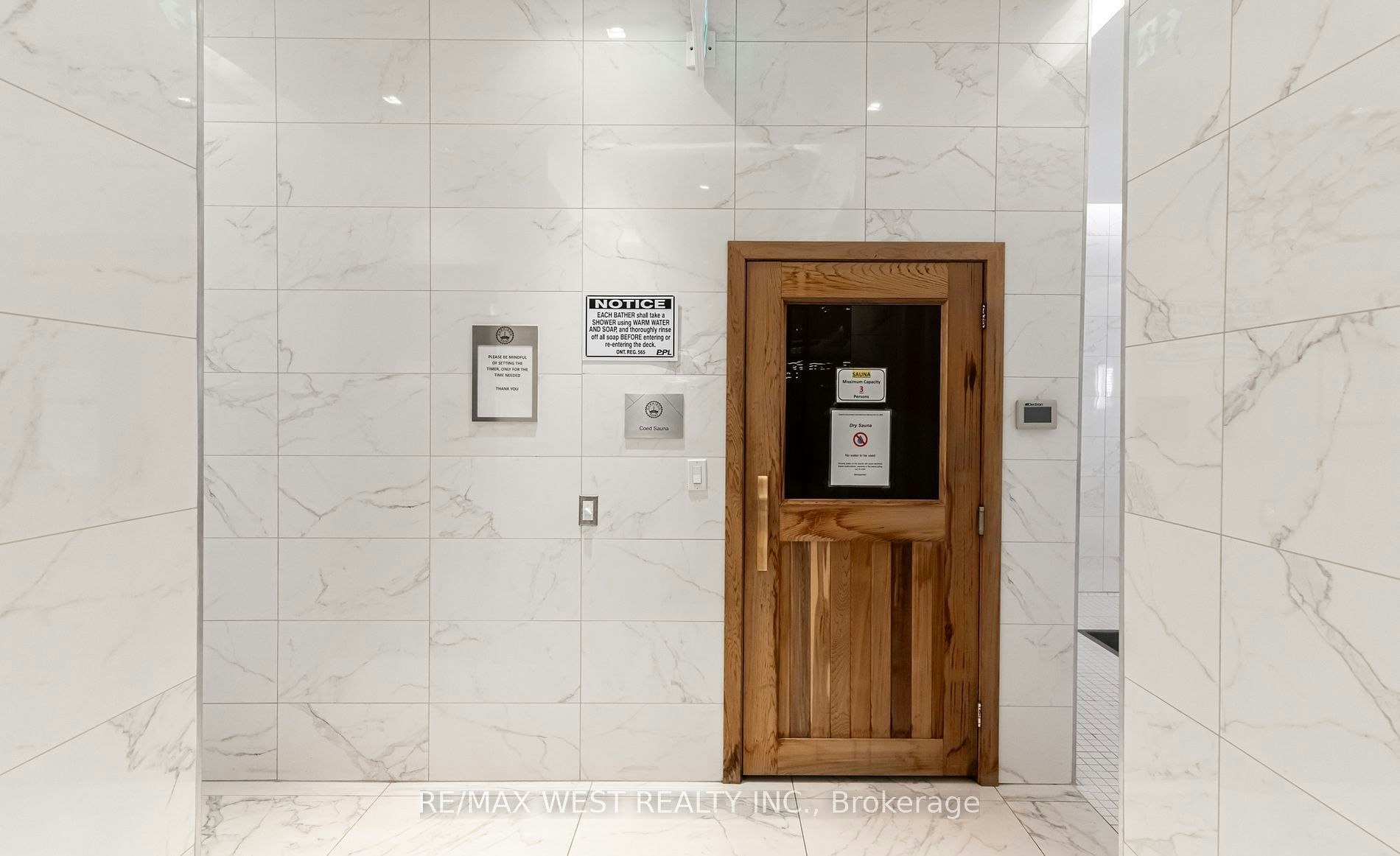 1810-50 Ordnance Street, Toronto, ON, M6K 0C9 - 12