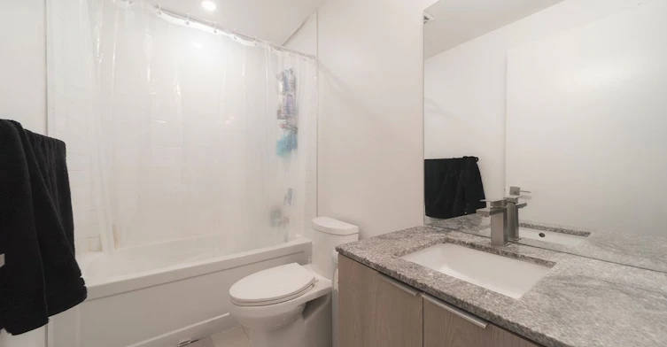 1810-50 Ordnance Street, Toronto, ON, M6K 0C9 - 8
