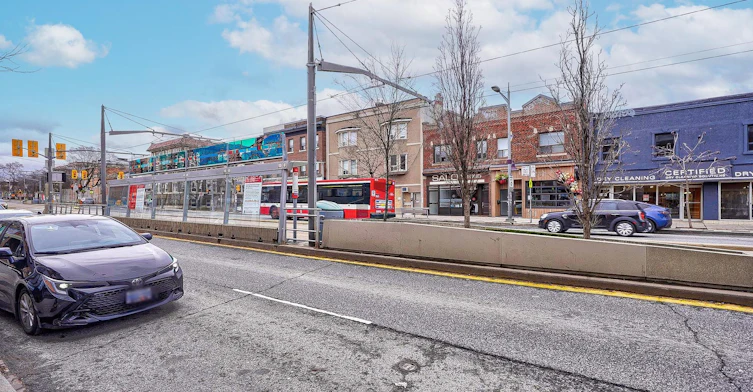 1-1072 St Clair Avenue W, Toronto, ON, M6E 3H3 - 5
