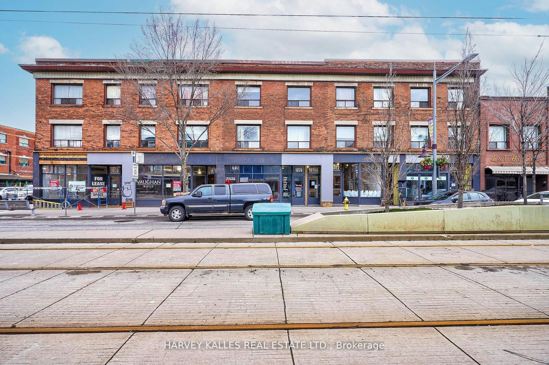 1-1072 St Clair Avenue W, Toronto, ON, M6E 3H3 - 4