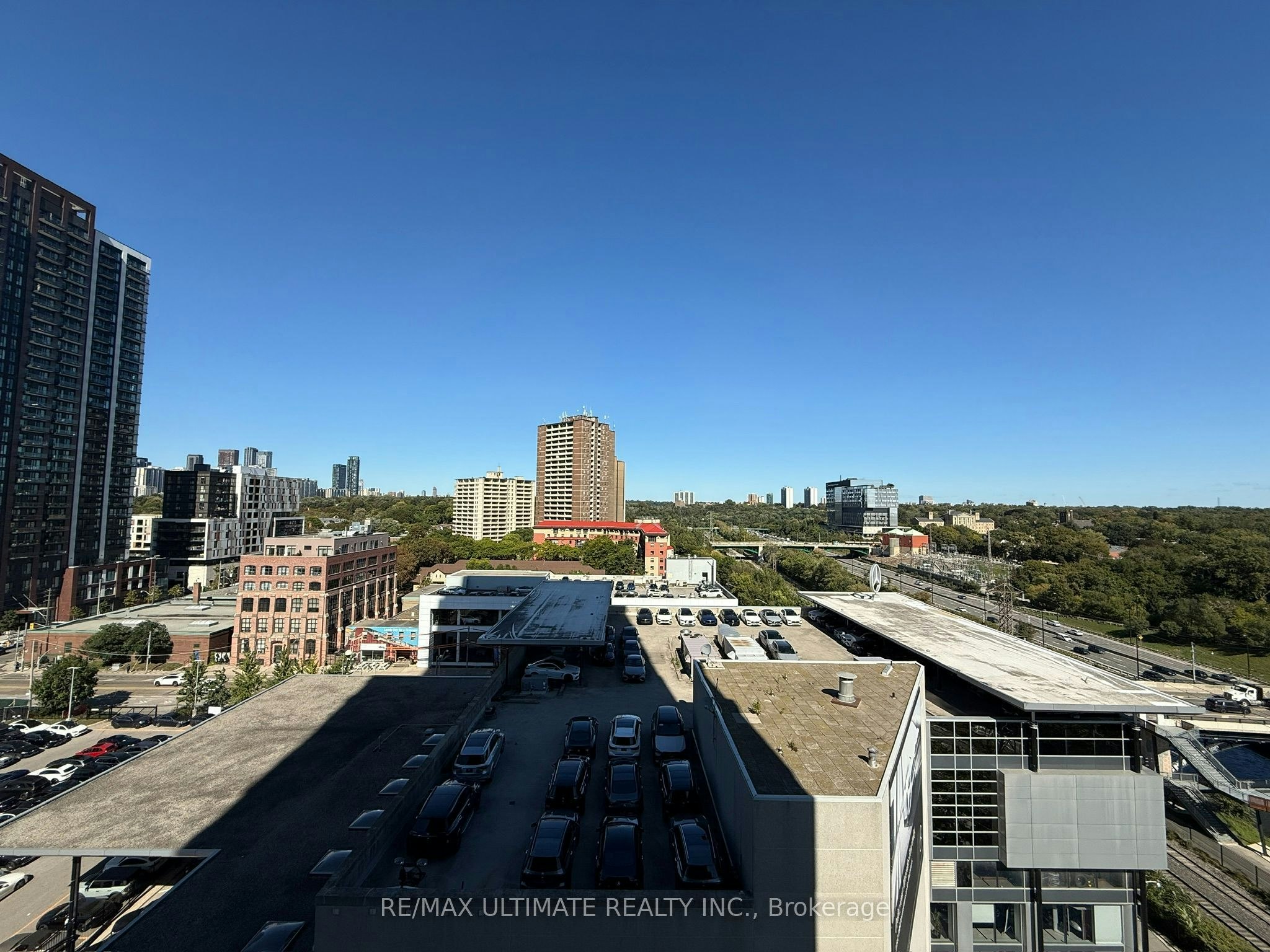 1022-5 Defries Street, Toronto, ON, M5A 0W7 - 17