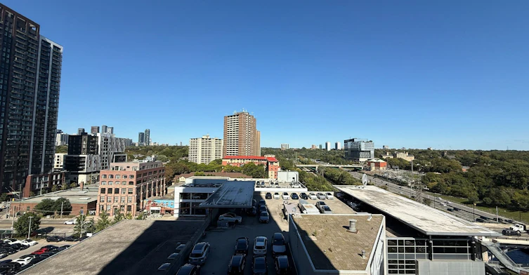 1022-5 Defries Street, Toronto, ON, M5A 0W7 - 17