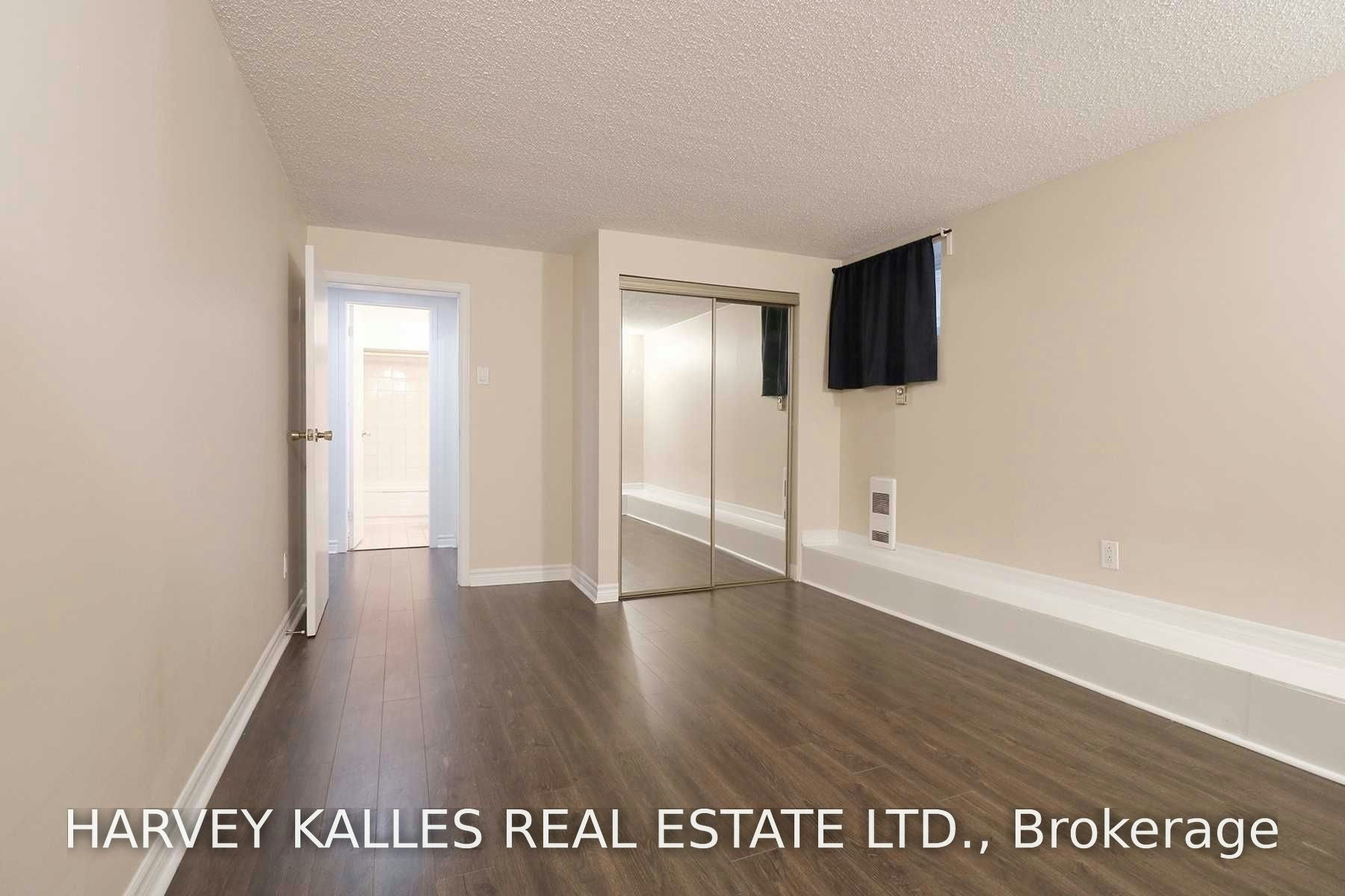 Lower-21 Braemar Avenue, Toronto, ON, M5P 2L1 - 9