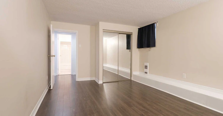 Lower-21 Braemar Avenue, Toronto, ON, M5P 2L1 - 9